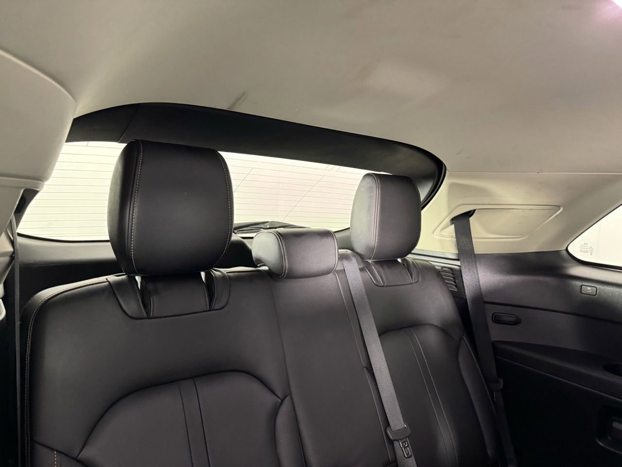 Used 2024 MAZDA CX-90 3.3 Turbo w/ Preferred Package image 32