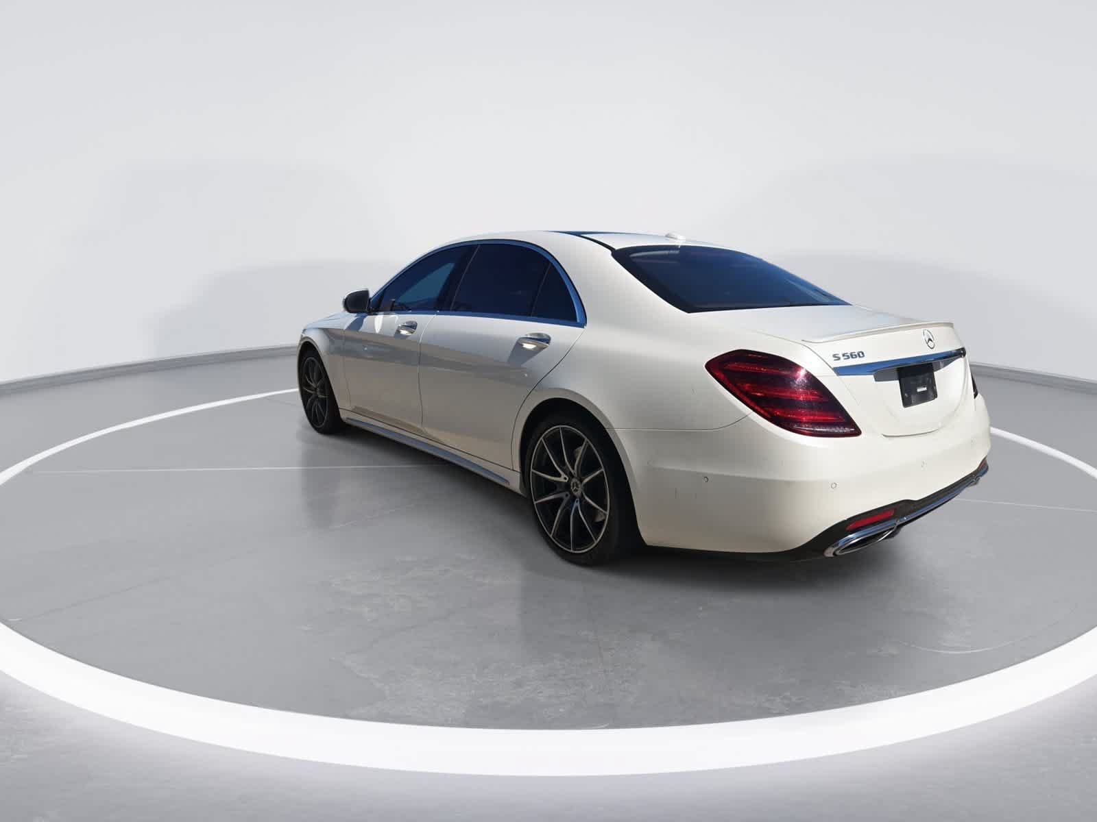 Used 2020 Mercedes-Benz S 560 Sedan image 6