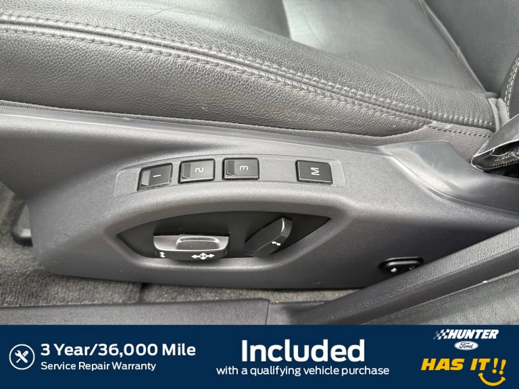Used 2016 Volvo V60 T5 Premier w/ Convenience Package image 4