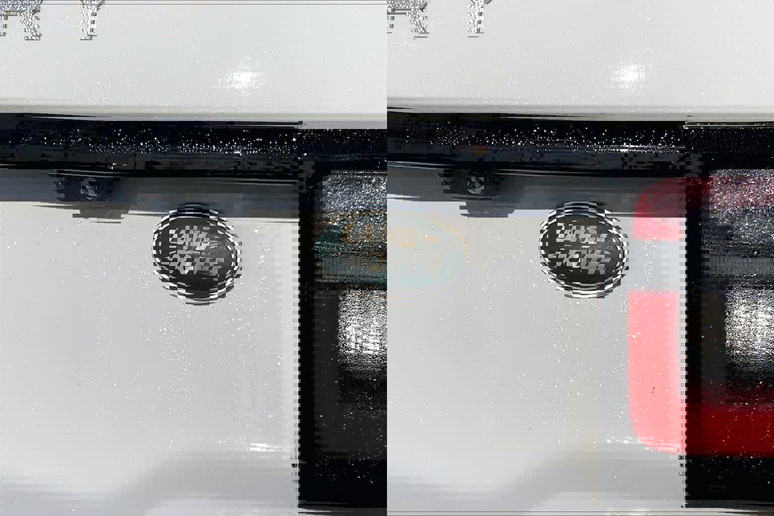 Used 2020 Land Rover Discovery Sport image 26