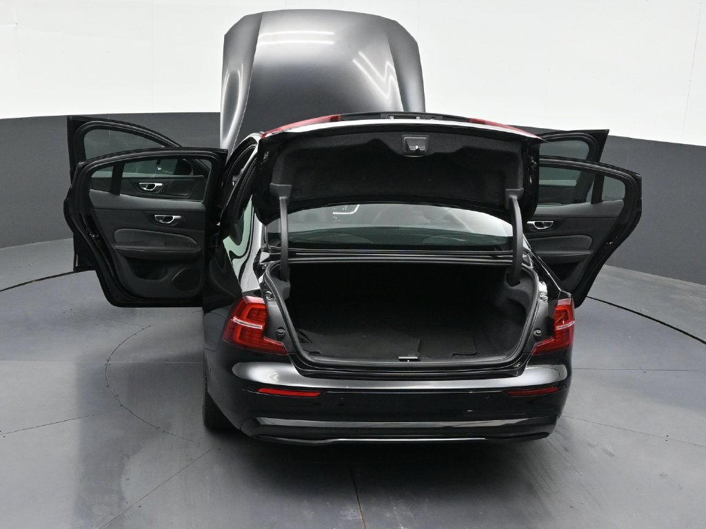 Certified 2024 Volvo S60 B5 Plus FWD image 34