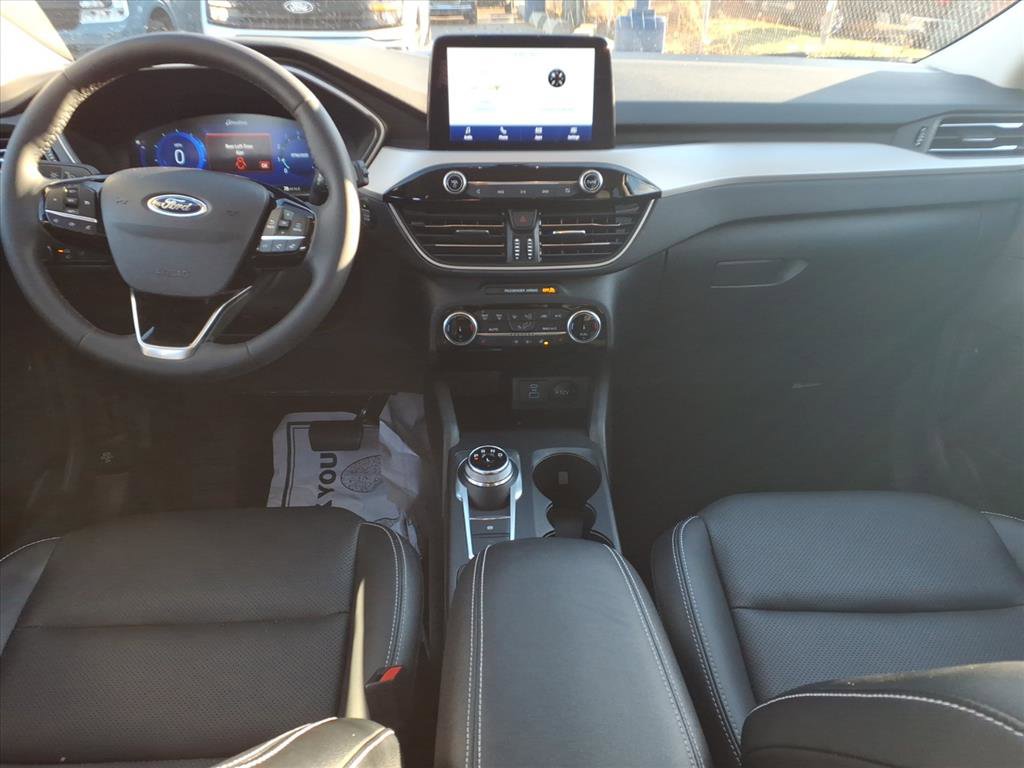 Certified 2022 Ford Escape SEL w/ Technology Package image 12