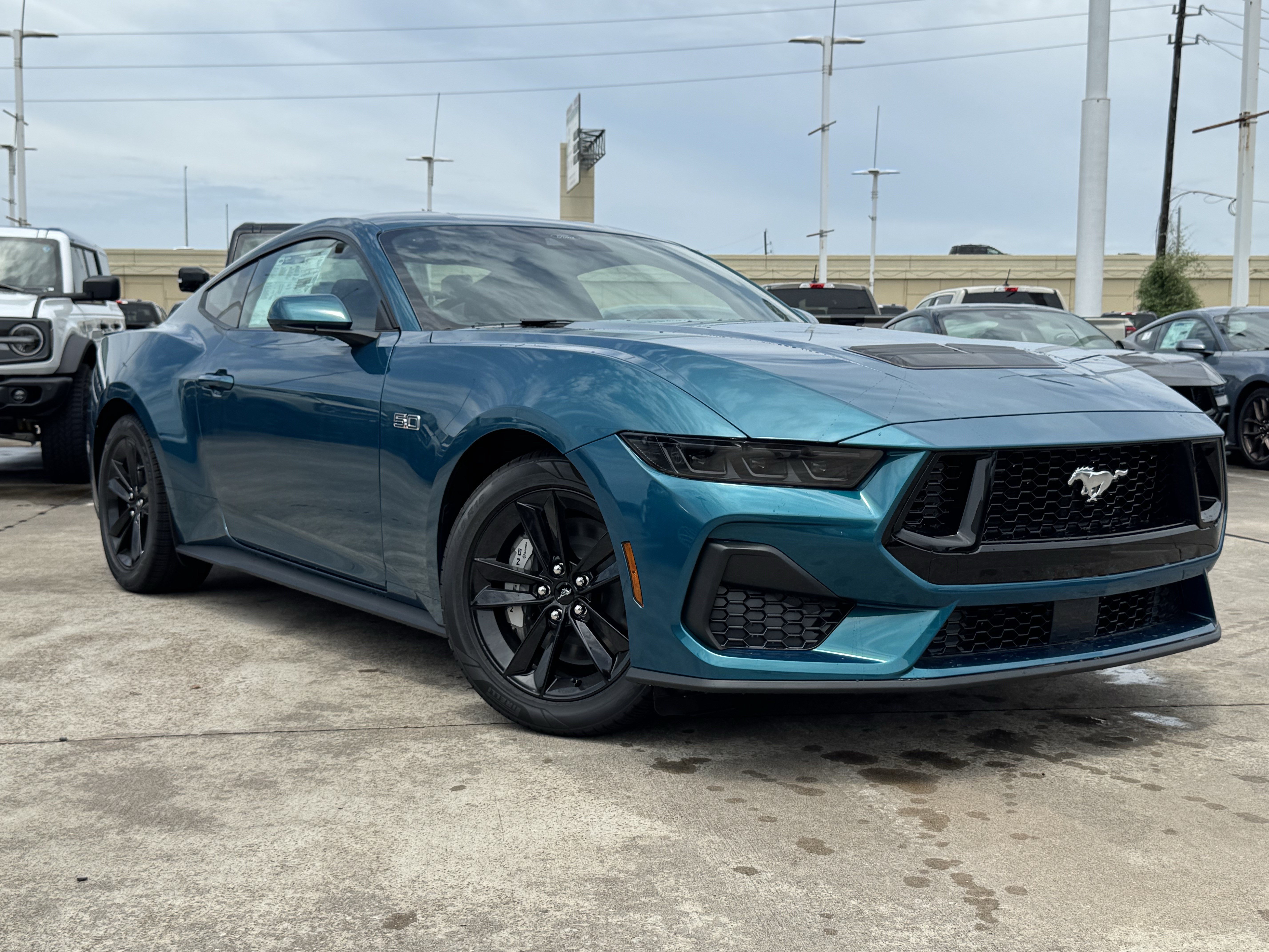 New 2026 Ford Mustang GT RWD video 2