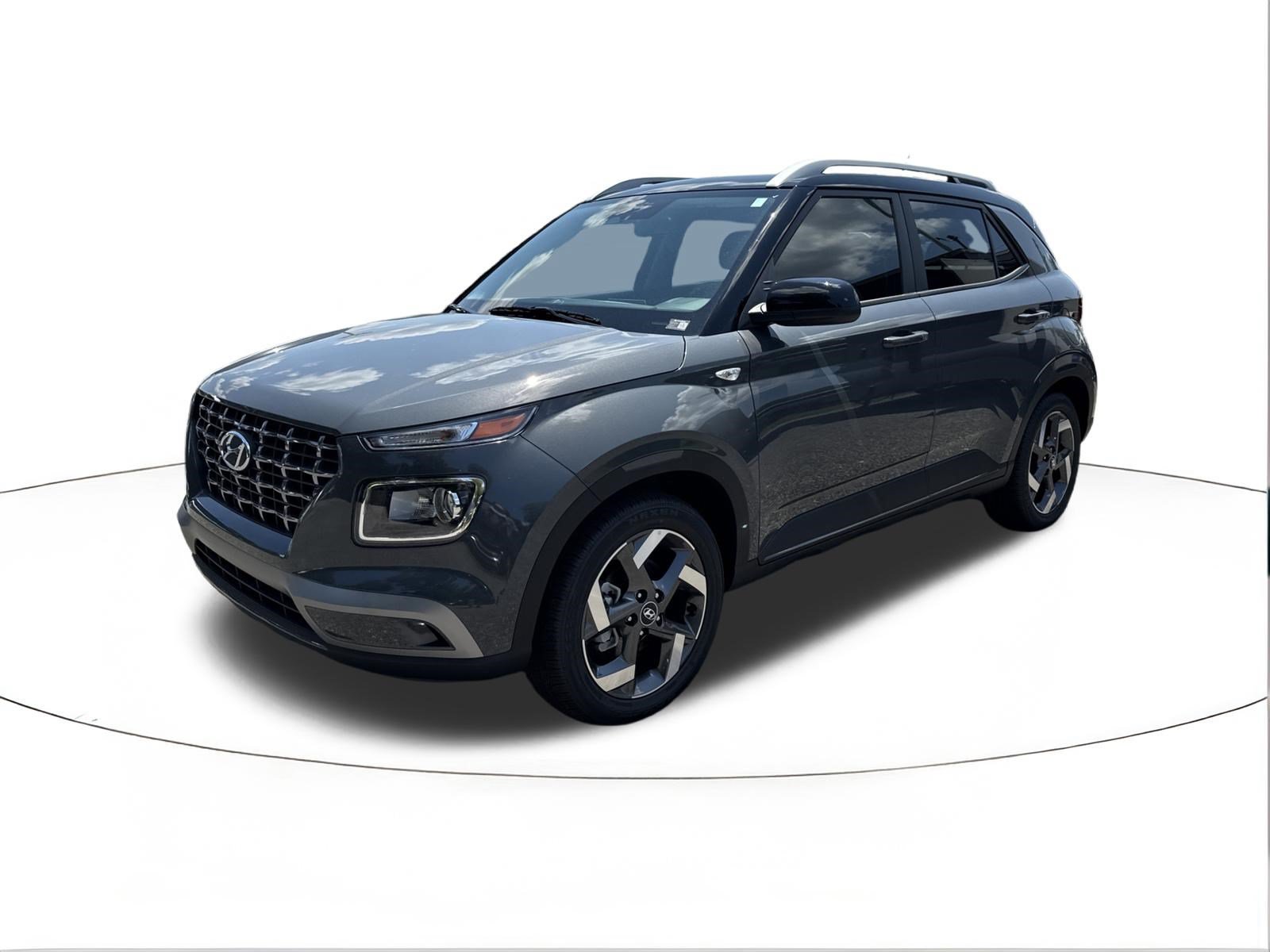 New 2026 Hyundai Venue SEL FWD image 7