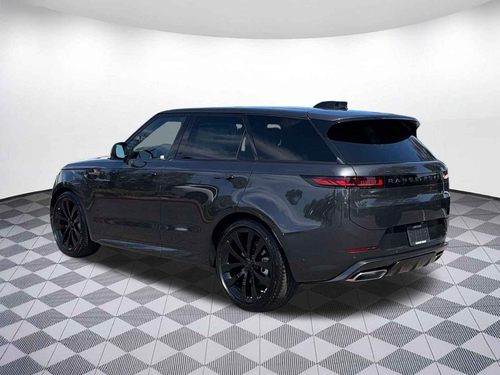 New 2026 Land Rover Range Rover Sport Dynamic SE AWD/4WD image 3