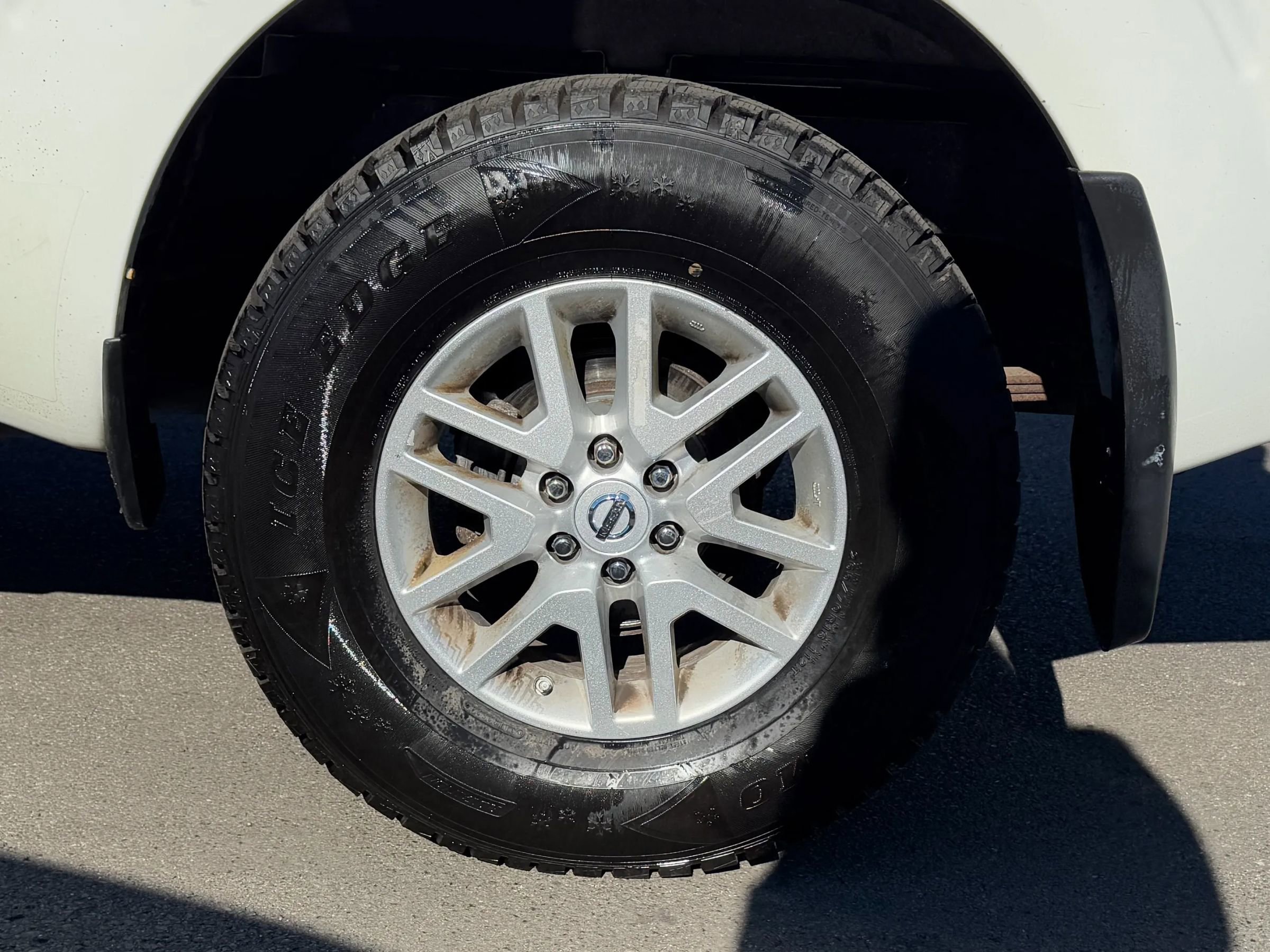 Used 2018 Nissan Frontier SV image 8