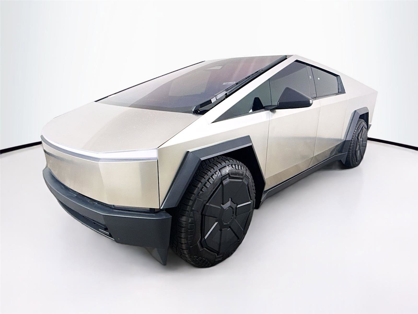 Used 2024 Tesla Cybertruck AWD Crew Cab image 1