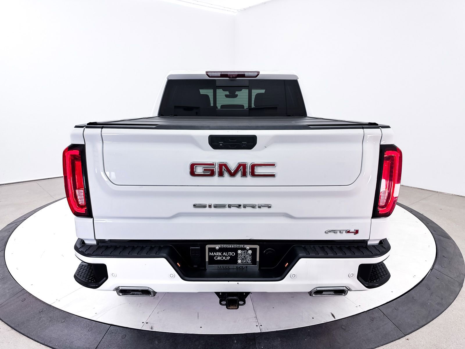 Used 2021 GMC Sierra 1500 AT4 w/ AT4 Value Package image 19
