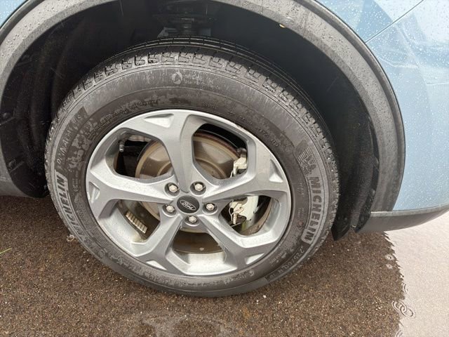 Used 2025 Ford Escape ST-Line Select AWD/4WD image 4