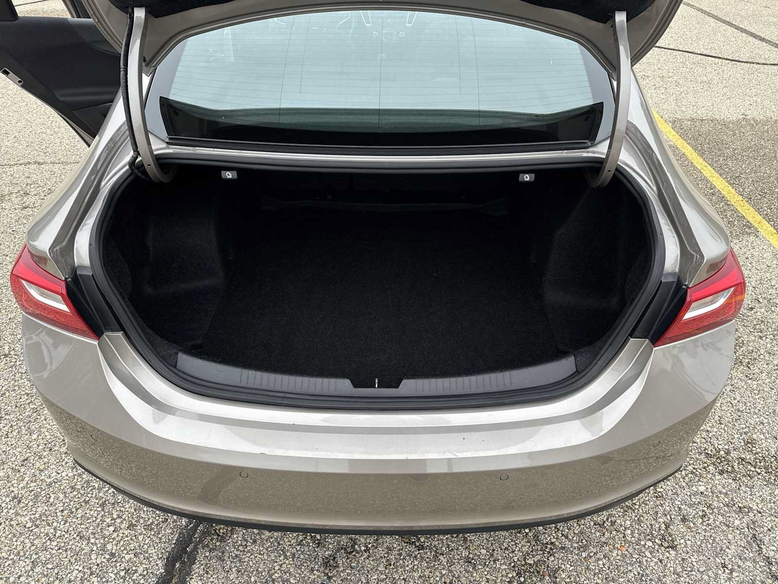 Certified 2024 Chevrolet Malibu LT FWD image 18