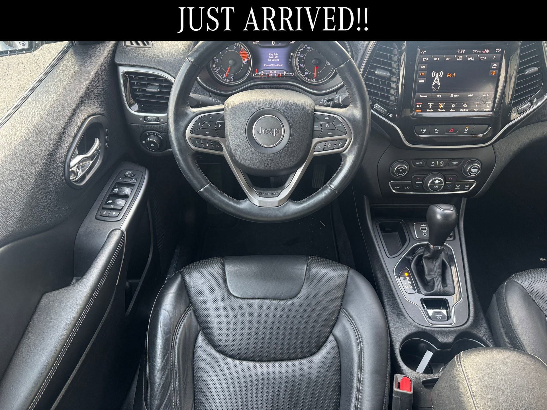 Used 2019 Jeep Cherokee Limited w/ Luxury Group image 8