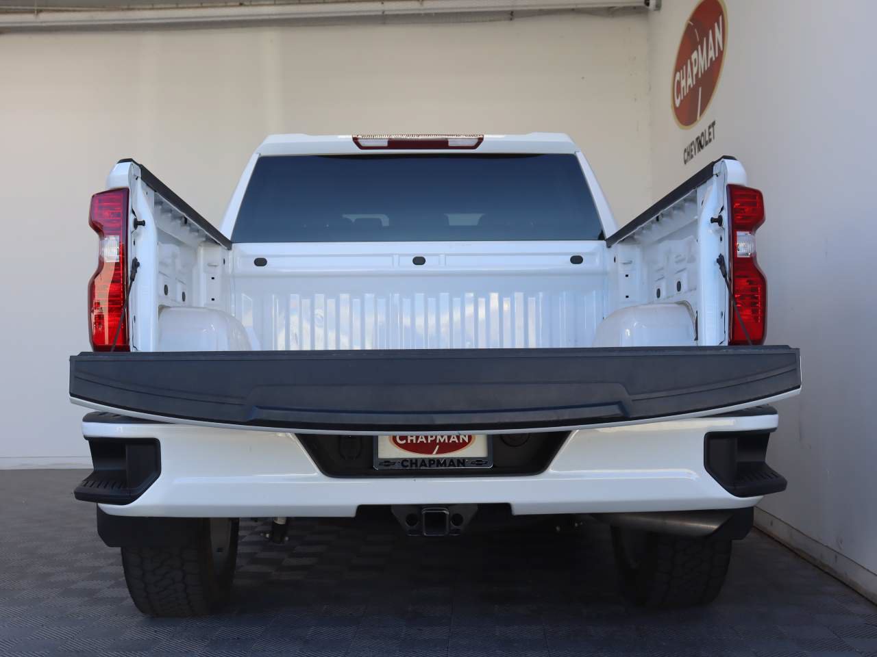 Certified 2023 Chevrolet Silverado 1500 Custom RWD image 5