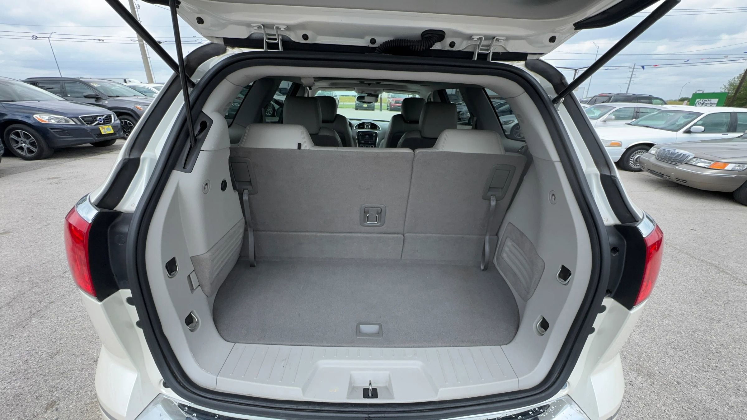 Used 2015 Buick Enclave Premium w/ Experience Buick Package image 24