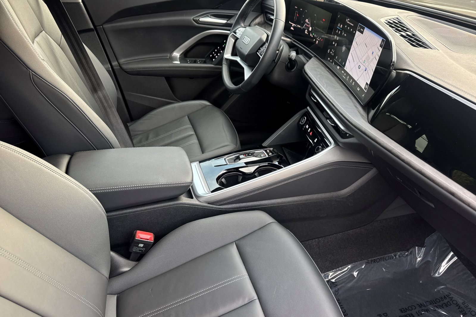 Used 2025 Audi Q5 Premium w/ 19" Wheel Package image 15