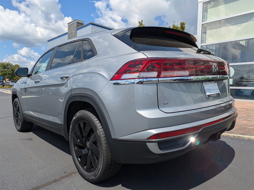 New 2026 Volkswagen Atlas Cross Sport SE image 7