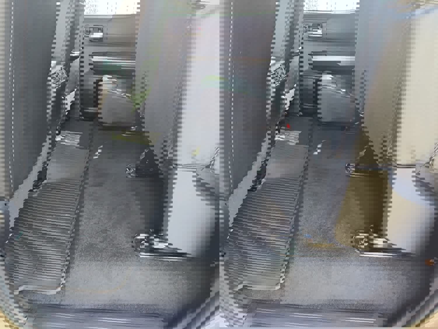 Used 2017 Toyota Tundra Limited w/ Limited Premium Package image 27