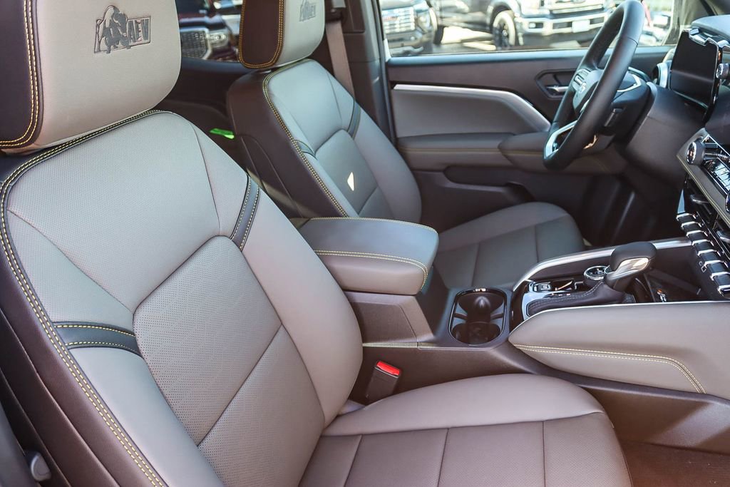 Used 2026 Chevrolet Colorado ZR2 w/ ZR2 Bison Edition image 15