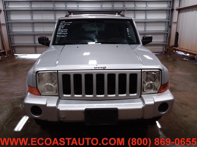 Used 2006 Jeep Commander 4WD image 7
