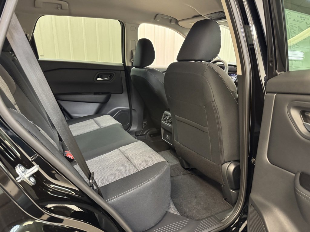 New 2026 Nissan Rogue SV image 24