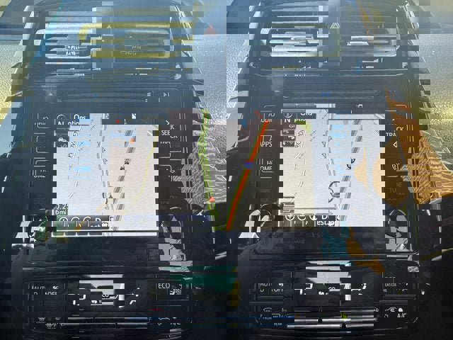 Used 2016 Toyota Prius Three Touring image 28