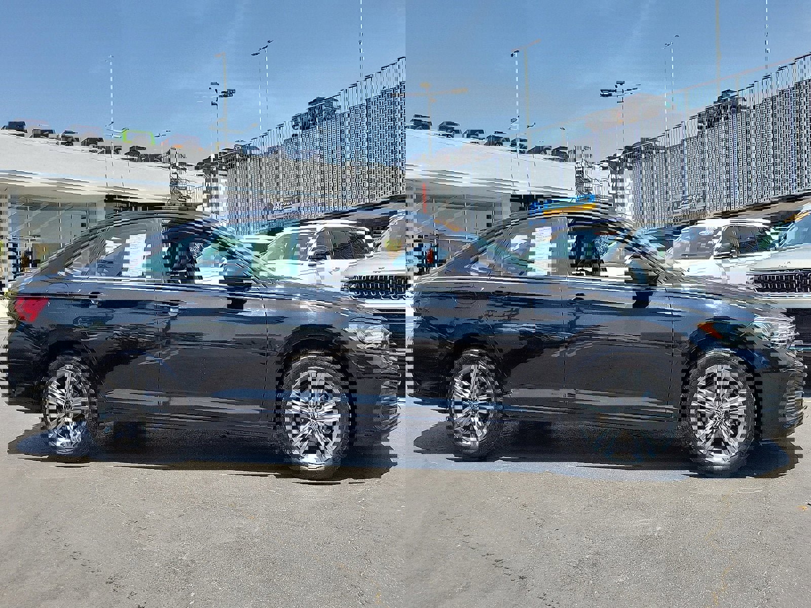 Used 2024 Volkswagen Jetta SE image 29