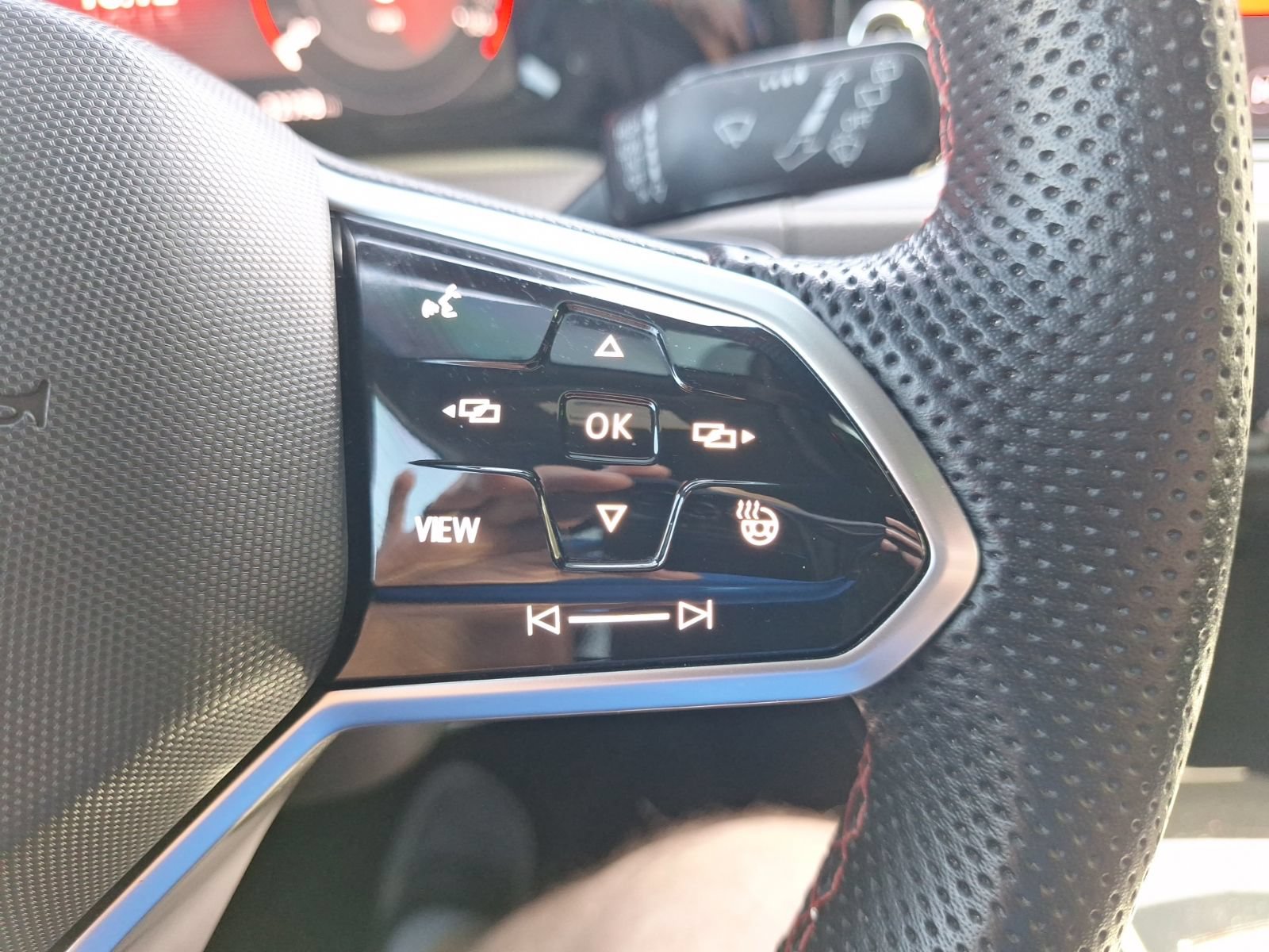 Used 2024 Volkswagen GTI S FWD image 20