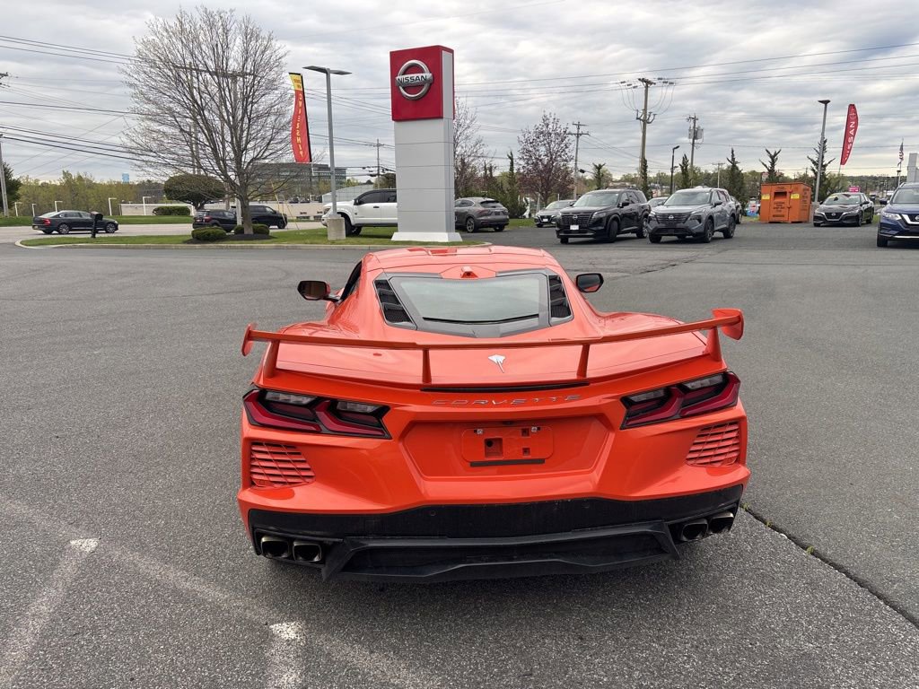 Used 2021 Chevrolet Corvette Stingray Preferred Cpe w/ Body-Colour Dual Roof Package RWD image 6