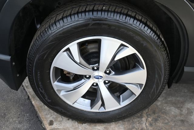 Used 2023 Subaru Ascent Premium w/ Convenience Package image 12