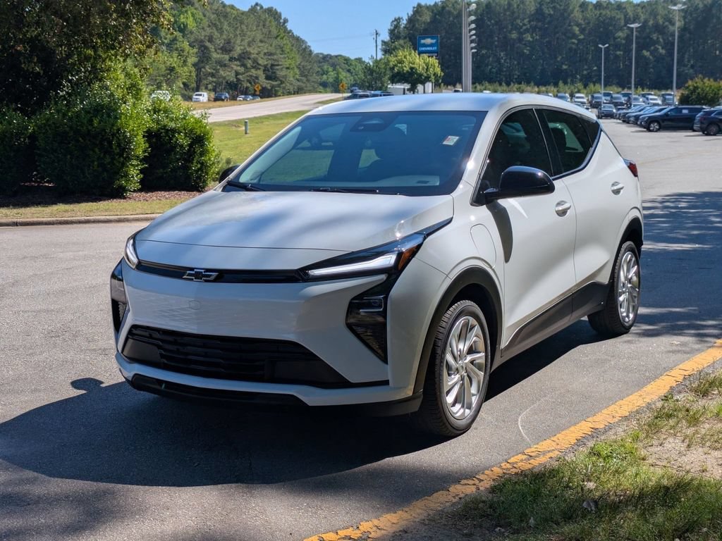 New 2027 Chevrolet Bolt LT FWD image 5