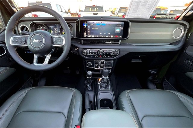 Used 2024 Jeep Wrangler High Altitude image 15
