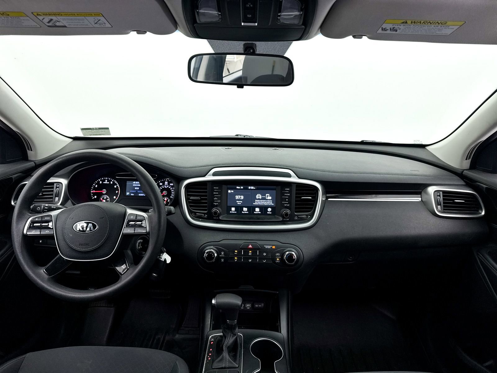 Used 2019 Kia Sorento LX image 21