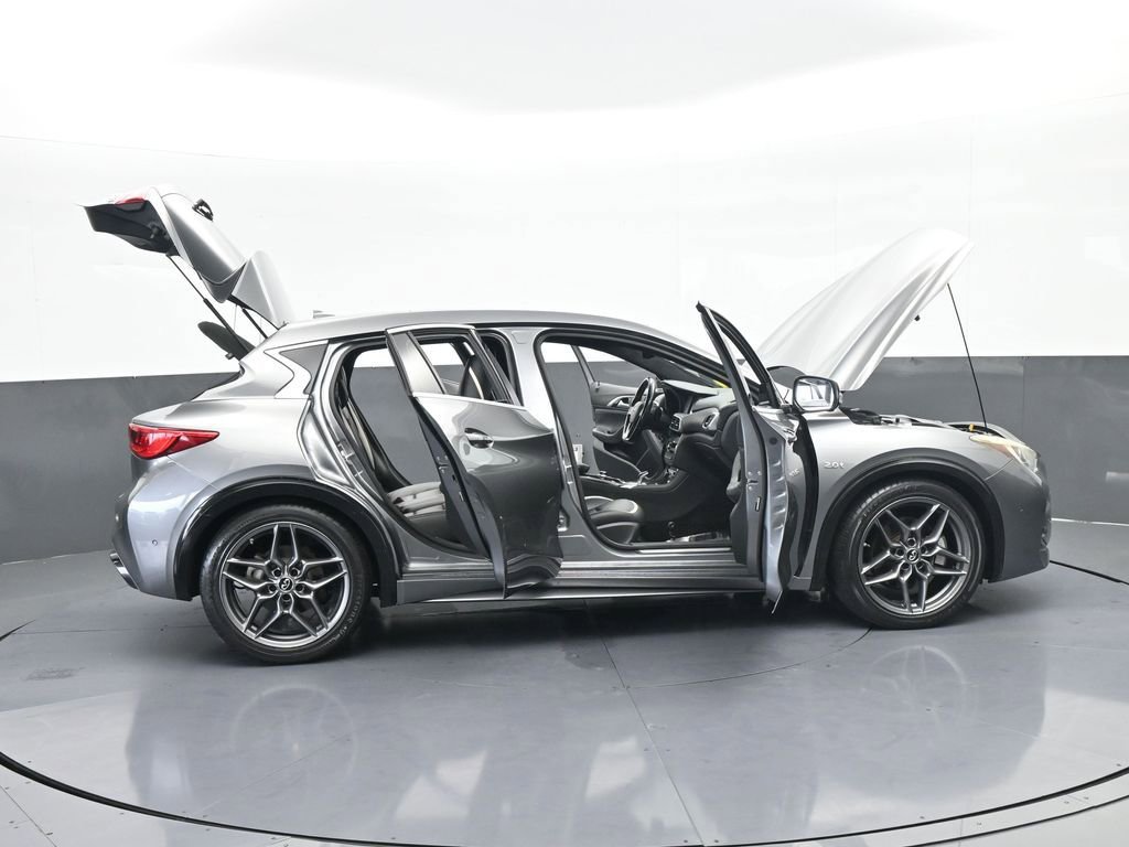 Used 2017 INFINITI QX30 Sport w/ Sport Leather Package image 65