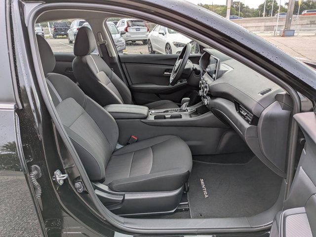 Used 2025 Nissan Sentra SV image 21