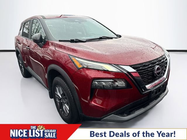 Used 2023 Nissan Rogue S image 1