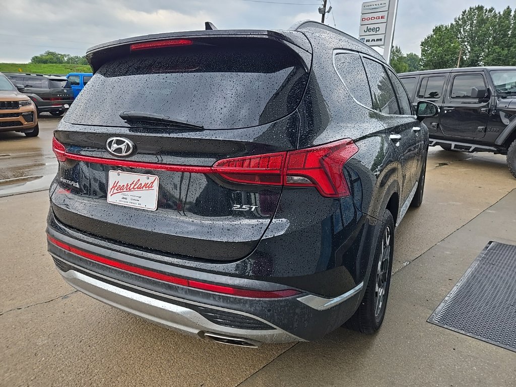Used 2022 Hyundai Santa Fe Limited FWD image 13