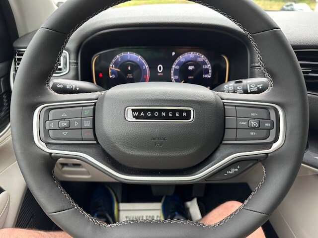 New 2024 Jeep Wagoneer L 4WD w/ Rear Seat Video Group 1 image 13