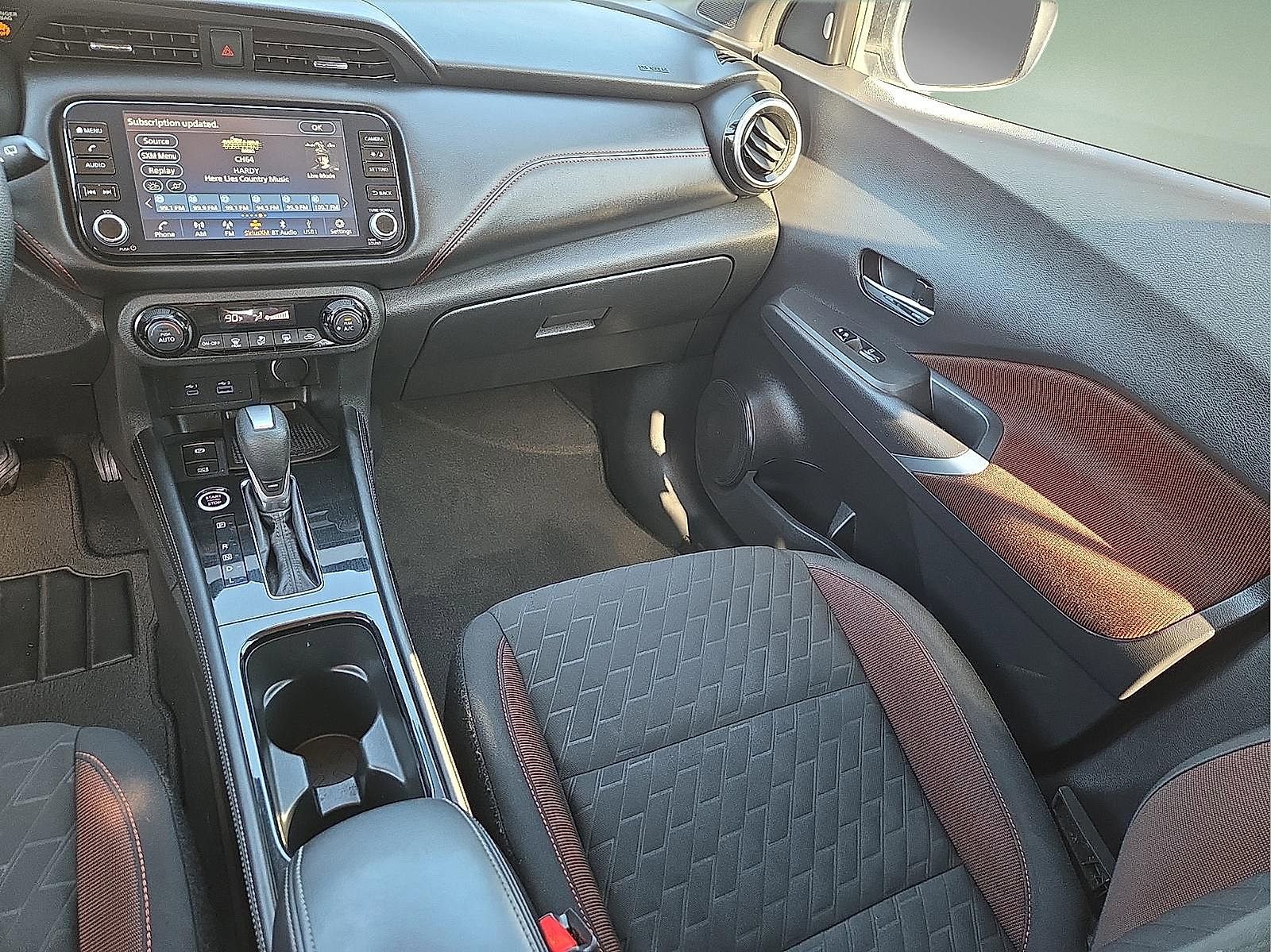 Used 2023 Nissan Kicks SR FWD image 12