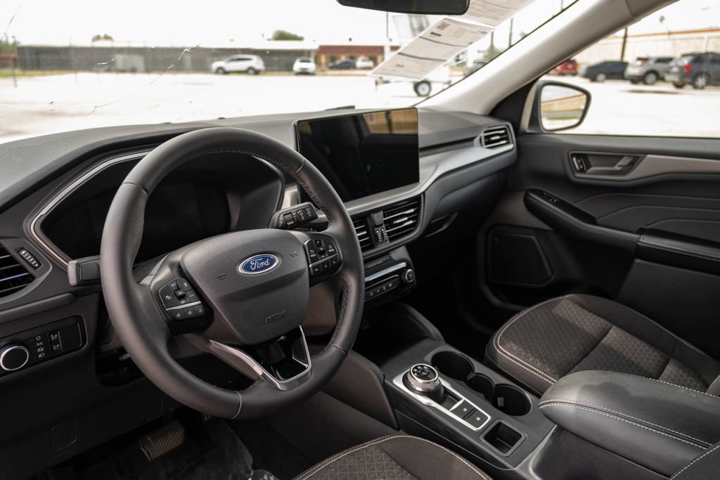 Certified 2023 Ford Escape Active w/ Tech Pack #1 FWD image 14