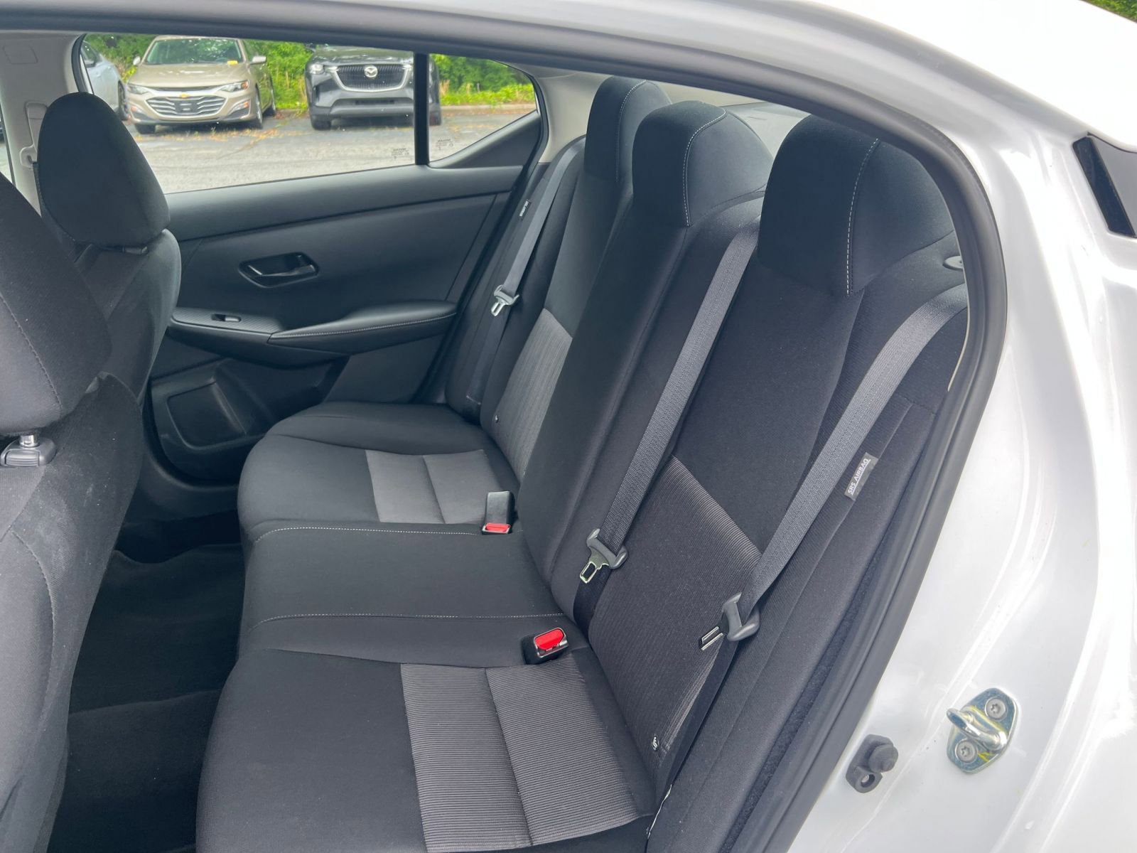 Used 2025 Nissan Sentra SV FWD image 21