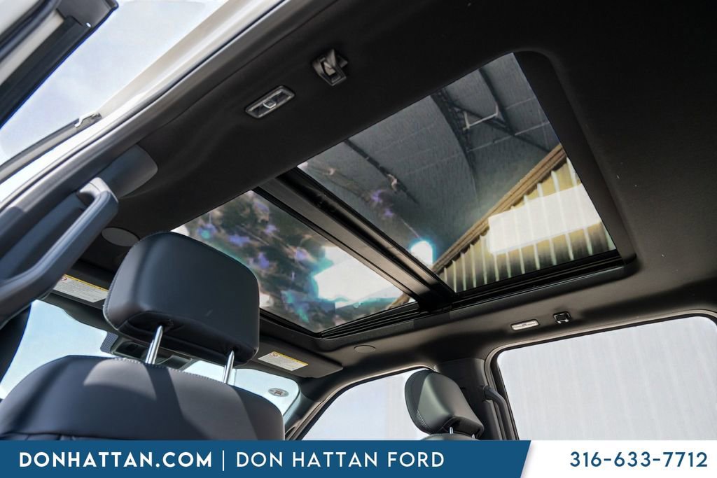 New 2026 Ford F350 Platinum image 29