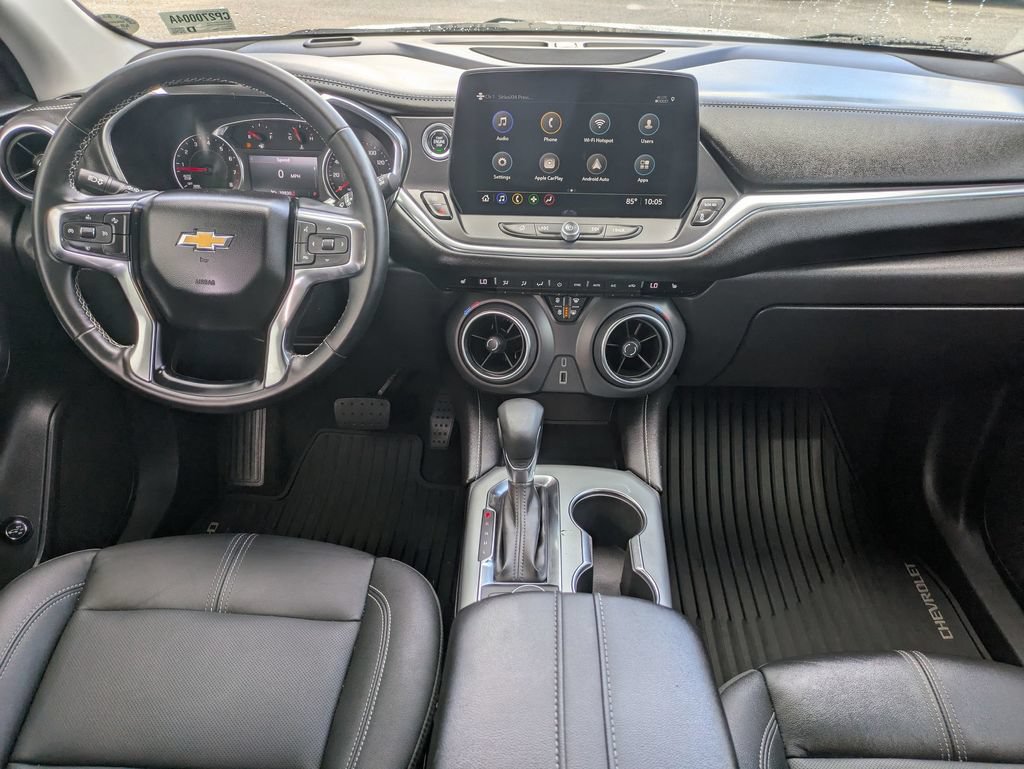 Used 2024 Chevrolet Blazer LT FWD image 24