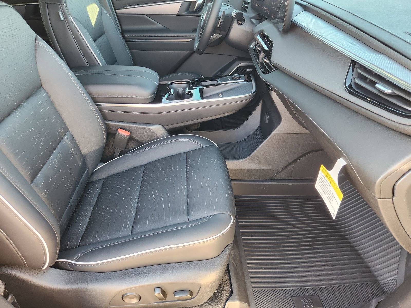 New 2026 Buick Enclave Sport Touring w/ Power Package image 17