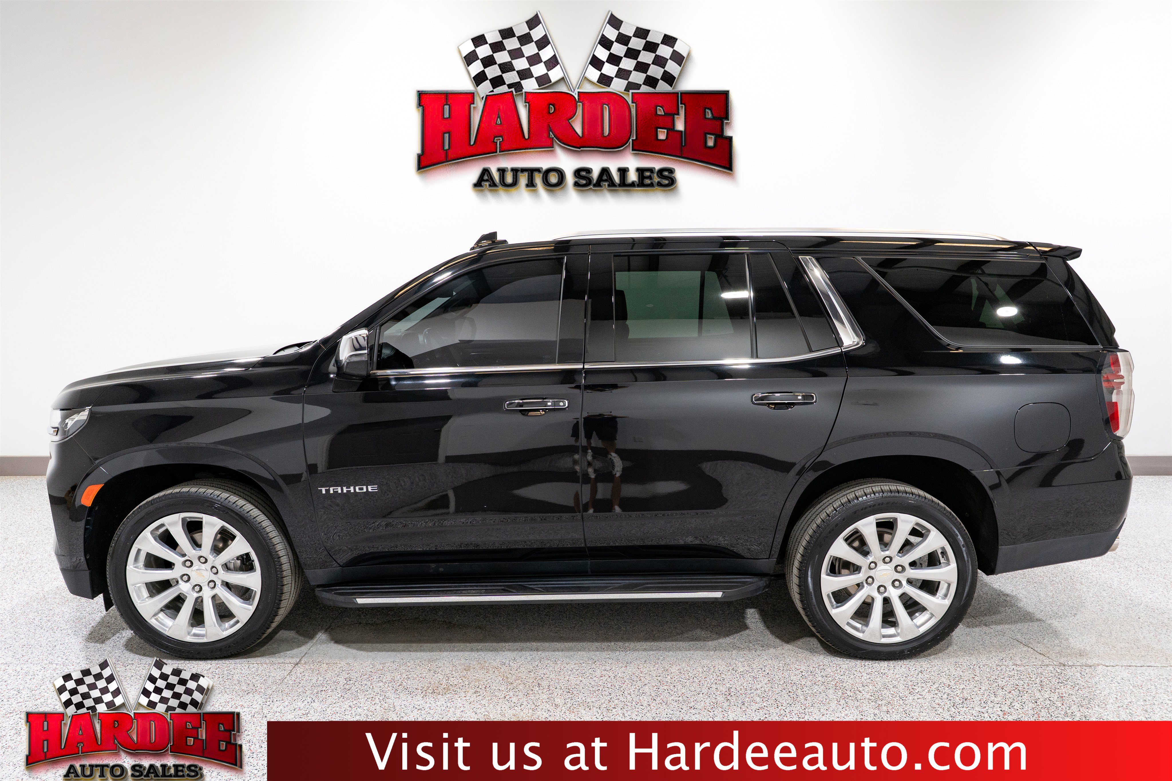 Used 2021 Chevrolet Tahoe Premier AWD/4WD image 1