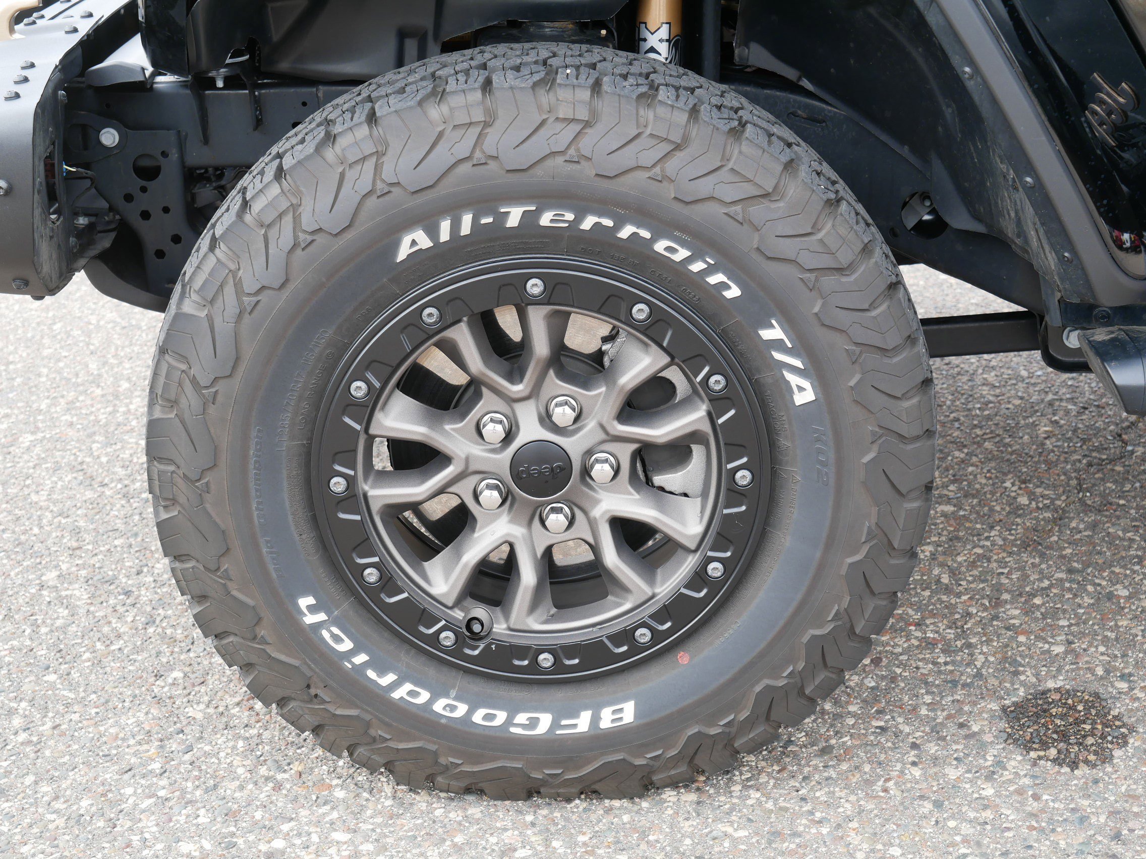 Used 2022 Jeep Wrangler Unlimited Rubicon w/ Trailer Tow Package AWD/4WD image 15