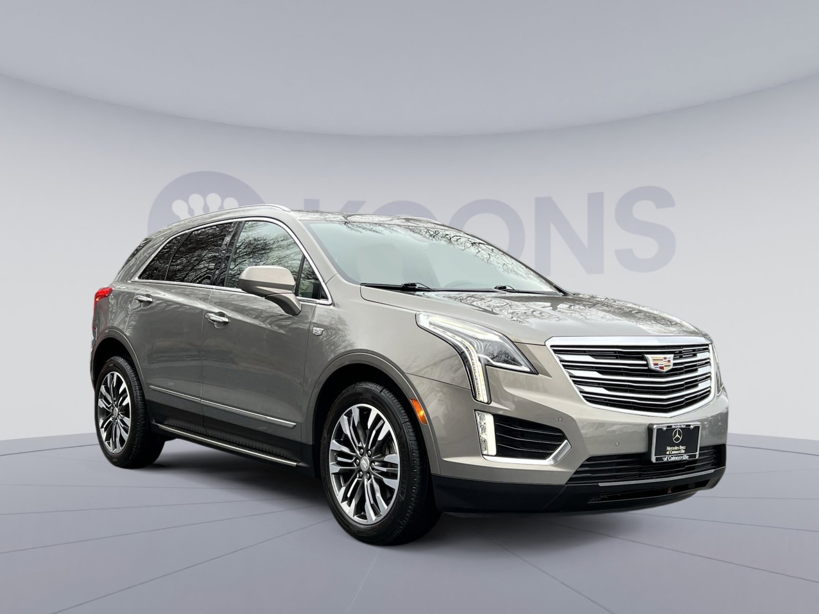 Used 2018 Cadillac XT5 Premium Luxury image 8