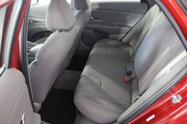 Certified 2024 Hyundai Elantra Blue image 19