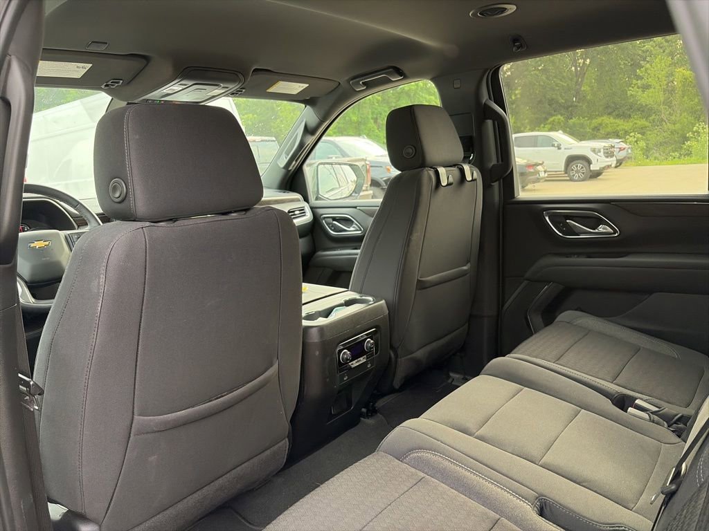 Used 2024 Chevrolet Tahoe LS AWD/4WD image 11