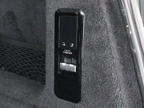 Used 2023 Land Rover Range Rover Sport SE image 41