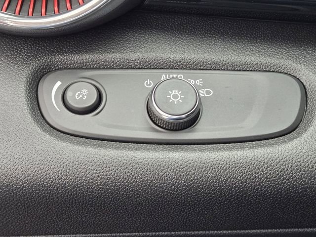 Used 2024 Chevrolet Trax RS w/ Sunroof Package image 28