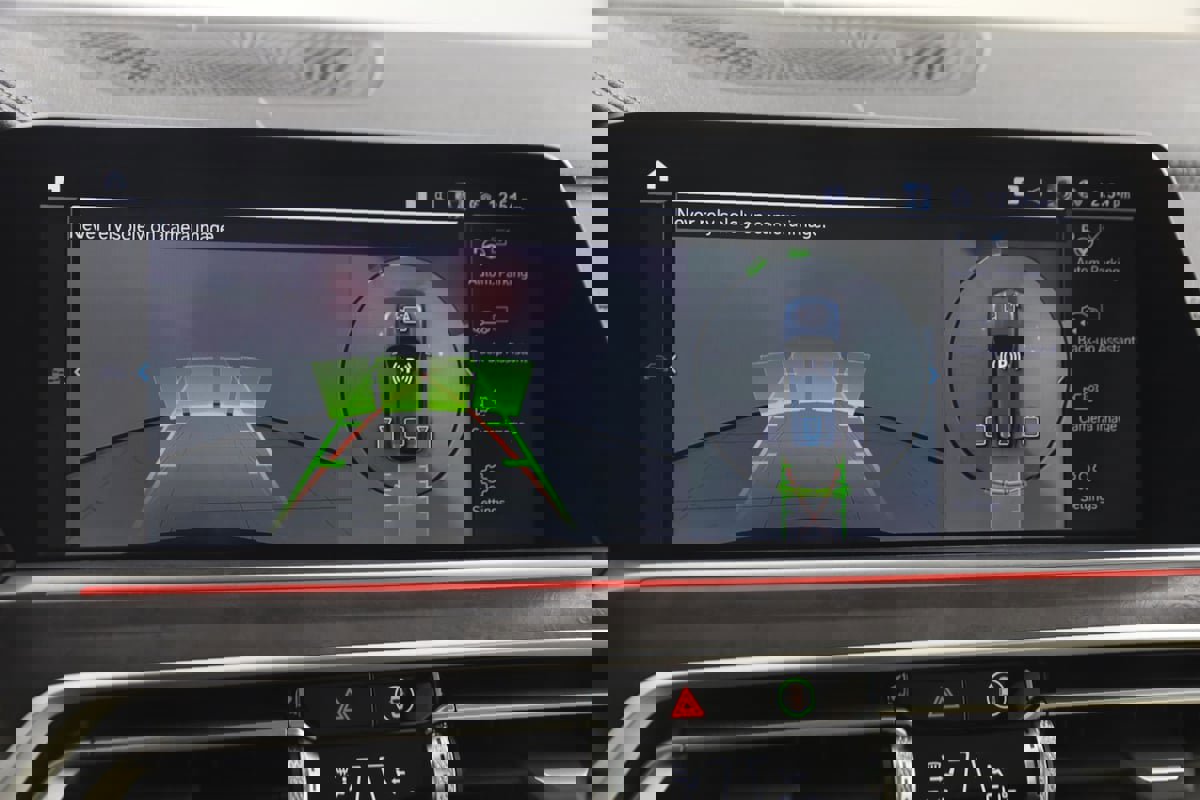 Used 2022 BMW X5 xDrive45e AWD/4WD image 10